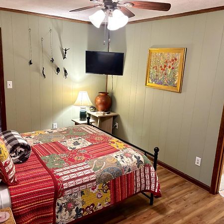The Iris Garden Downtown Cottages And Suites Nashville Bilik gambar